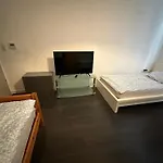 Wunderschoene Ferienwohnung In Plagwitz Bei Leipzig